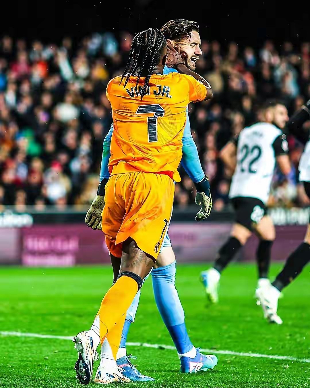 包含意甲冲刺阶段再迎强敌，皇家马德里门线救险，主帅态度：信心回归，纪律约束更严格的词条-九游体育网站