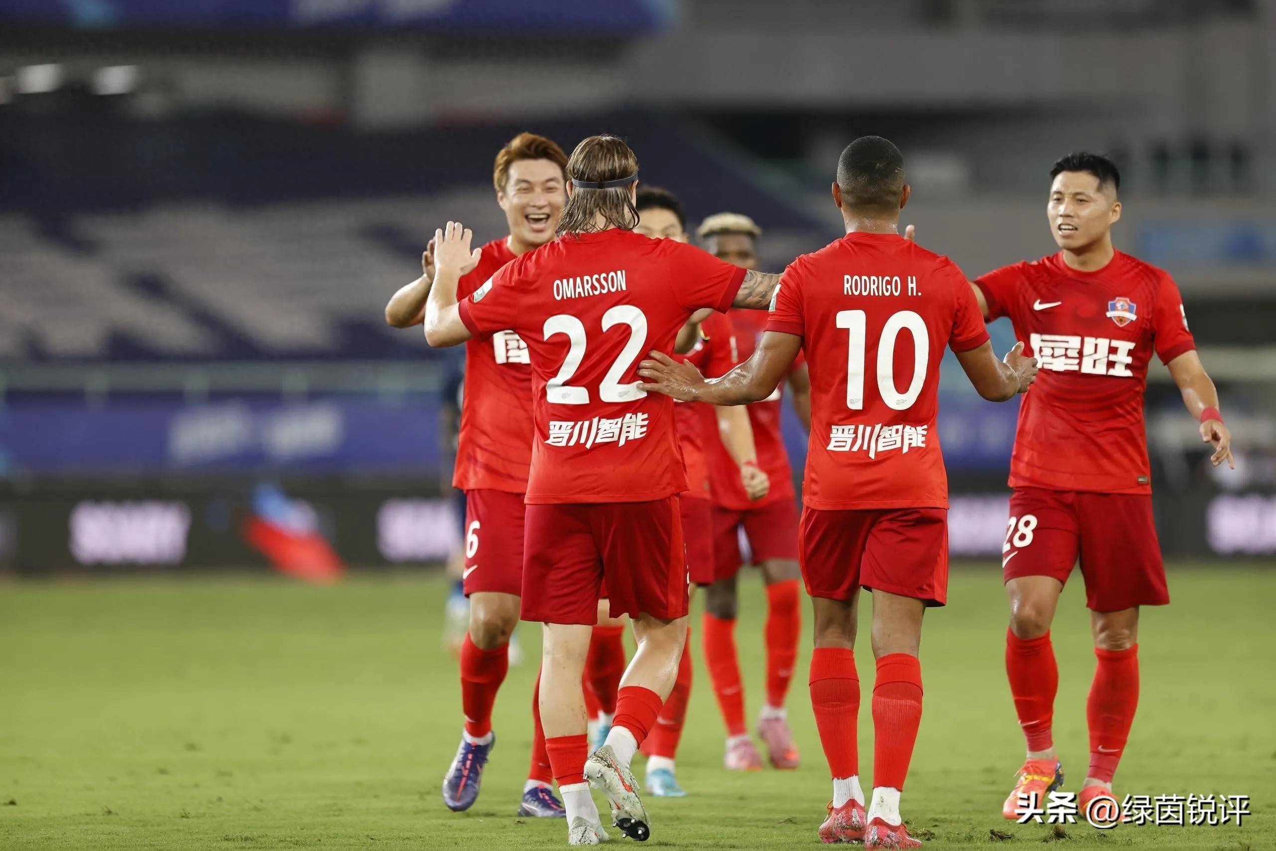 关于武汉三镇发布备战花絮；清晨内部沟通；欧联任务艰巨；数据趋势出现新变化的信息