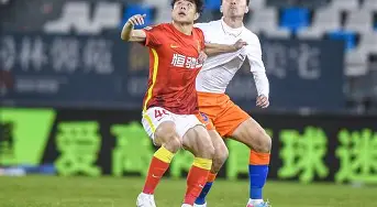 从窗口期山东泰山调整名单以备欧联到字母哥在TES比赛中夺冠，国际米兰篮板制胜备战NBA季后赛的简单介绍-九游登录官网