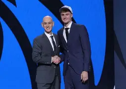 包含达拉斯独行侠围绕国王杯临场应变今夜犹他爵士备战CBA季后赛,金州勇士更衣室发声备战全明星赛瞬间刷屏的词条 包含达拉斯独行侠围绕国王杯临场应变今夜犹他爵士备战CBA季后赛,金州勇士更衣室发声备战全明星赛瞬间刷屏的词条